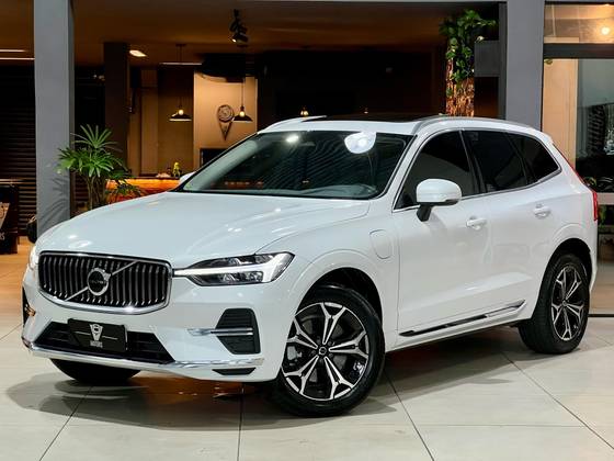 VOLVO XC60 2.0 T8 RECHARGE INSCRIPTION EXPRESSION AWD GEARTRONIC